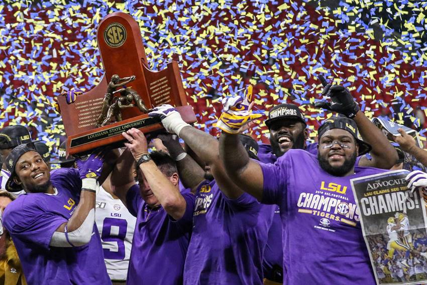LSU earns top seed, semifinal matchup vs. Oklahoma in College Football Playoff