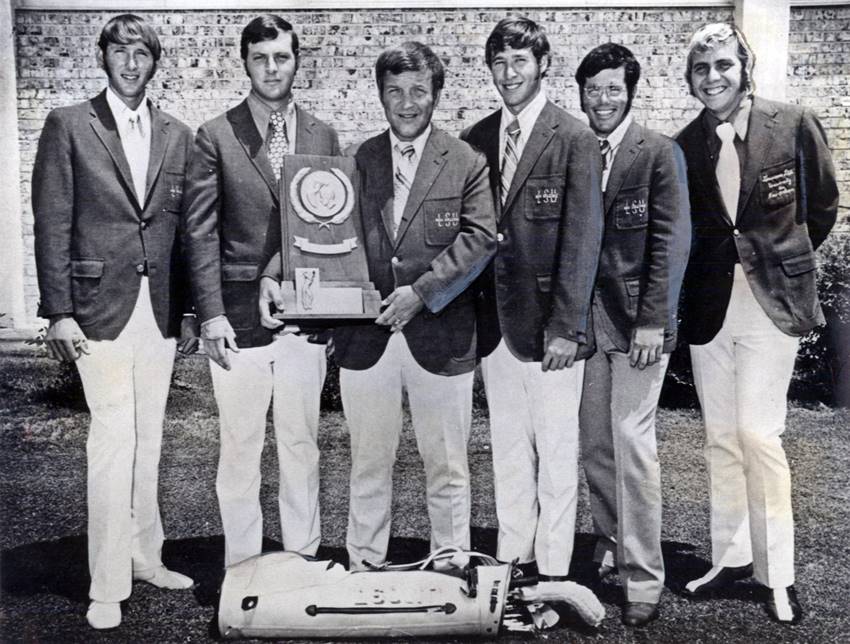 UNO Golf 1971 National Champions