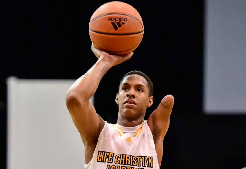Who is Hansel Enmanuel? One-armed basketball phenom steals the
