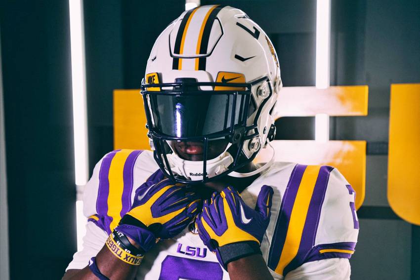 Identifying a dark horse at LSU's competitive running back spot – Crescent  City Sports
