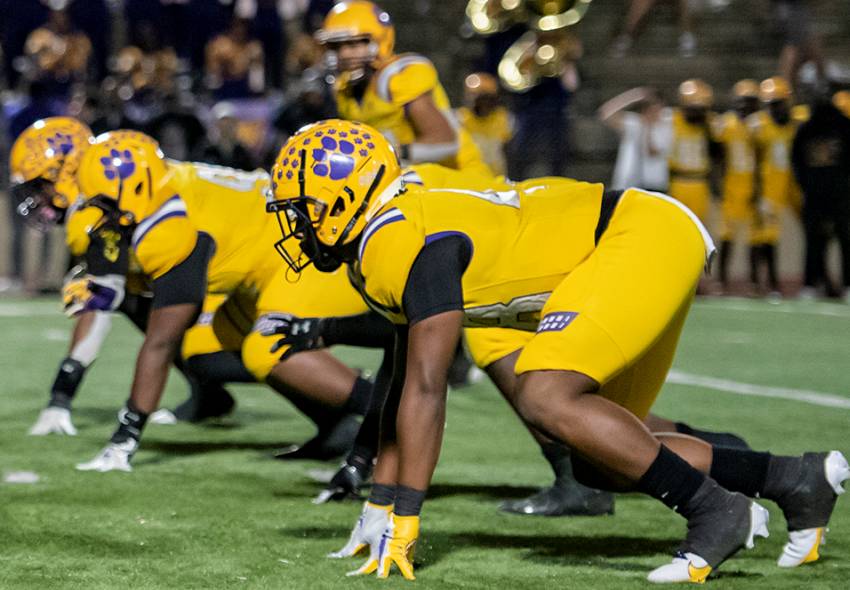 Edna Karr downs Brother Martin in second straight dominant District 9