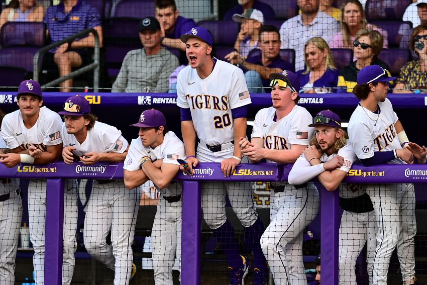Homers propel No. 1 LSU to 6-4 win over No. 9 Tennessee
